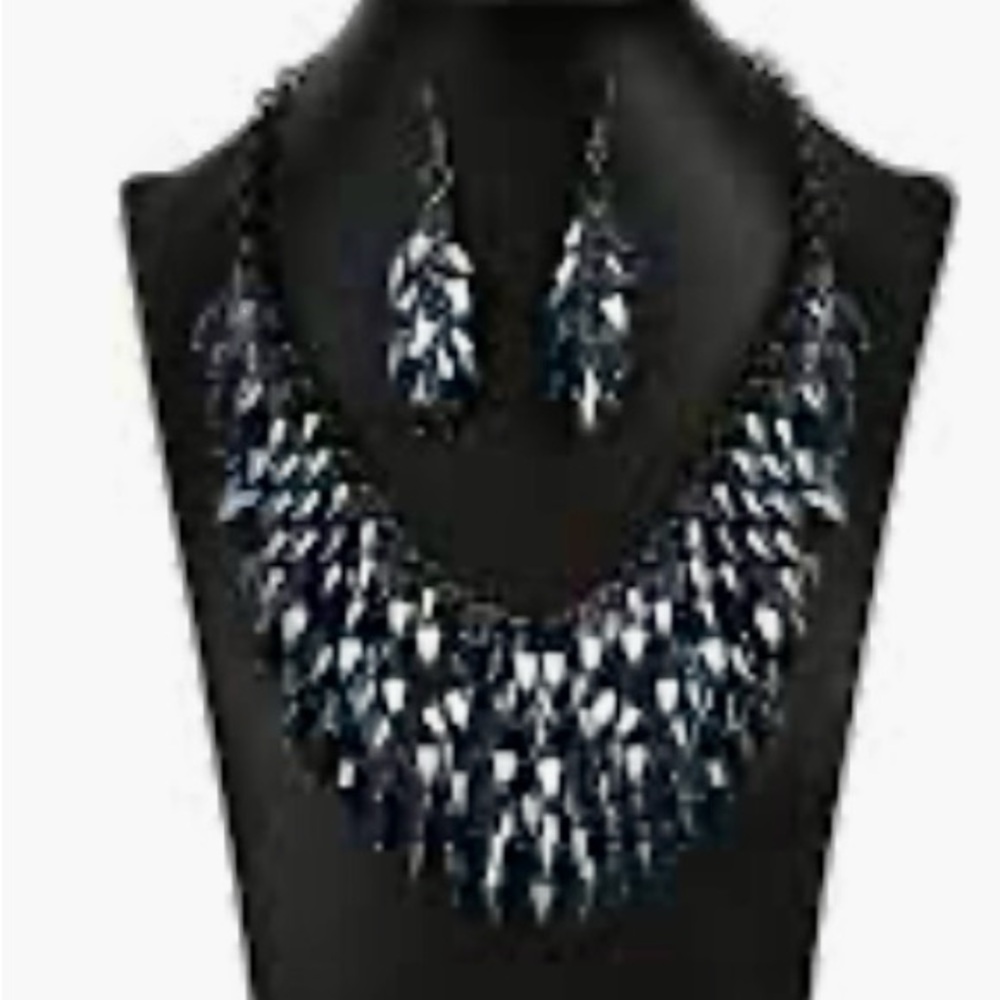 Paparazzi Zi Collection “Heather” dark Blue smoke glazed gem Necklace Set NWT